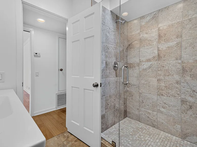 EXTRA LARGE DESIGNER TILED SHOWER W/ GLASS DOOR
