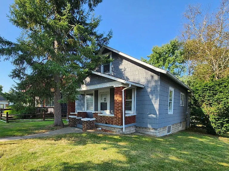 3148 N 21st St — Photo 3