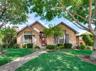 2810 Carla Dr, Rowlett, TX 75088