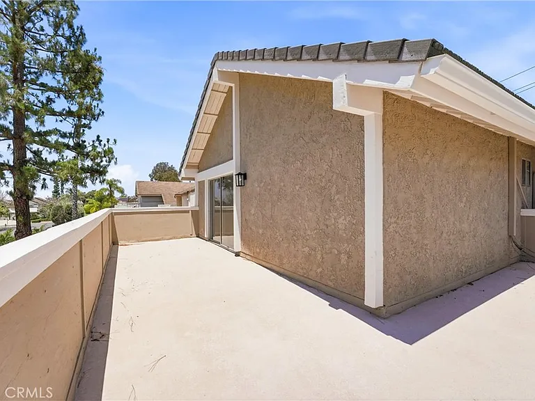 845 Woodcrest Ave — Photo 25