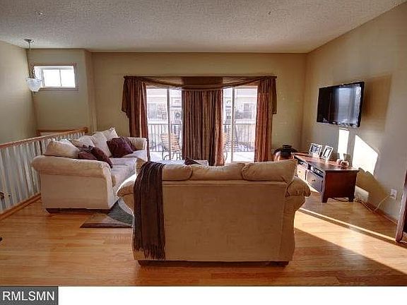 3rd image of 2479 NE 121st Circle NE