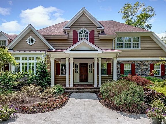 2nd image of 7935 Sunrise Ln