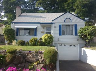 116 NW Bowdoin Pl, Seattle, WA 98107