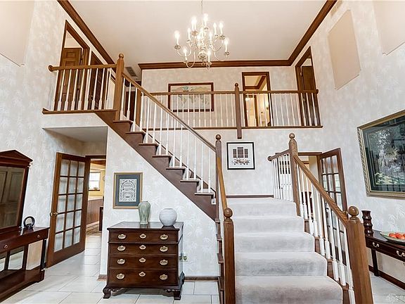 5th image of 5877 Batsford Dr