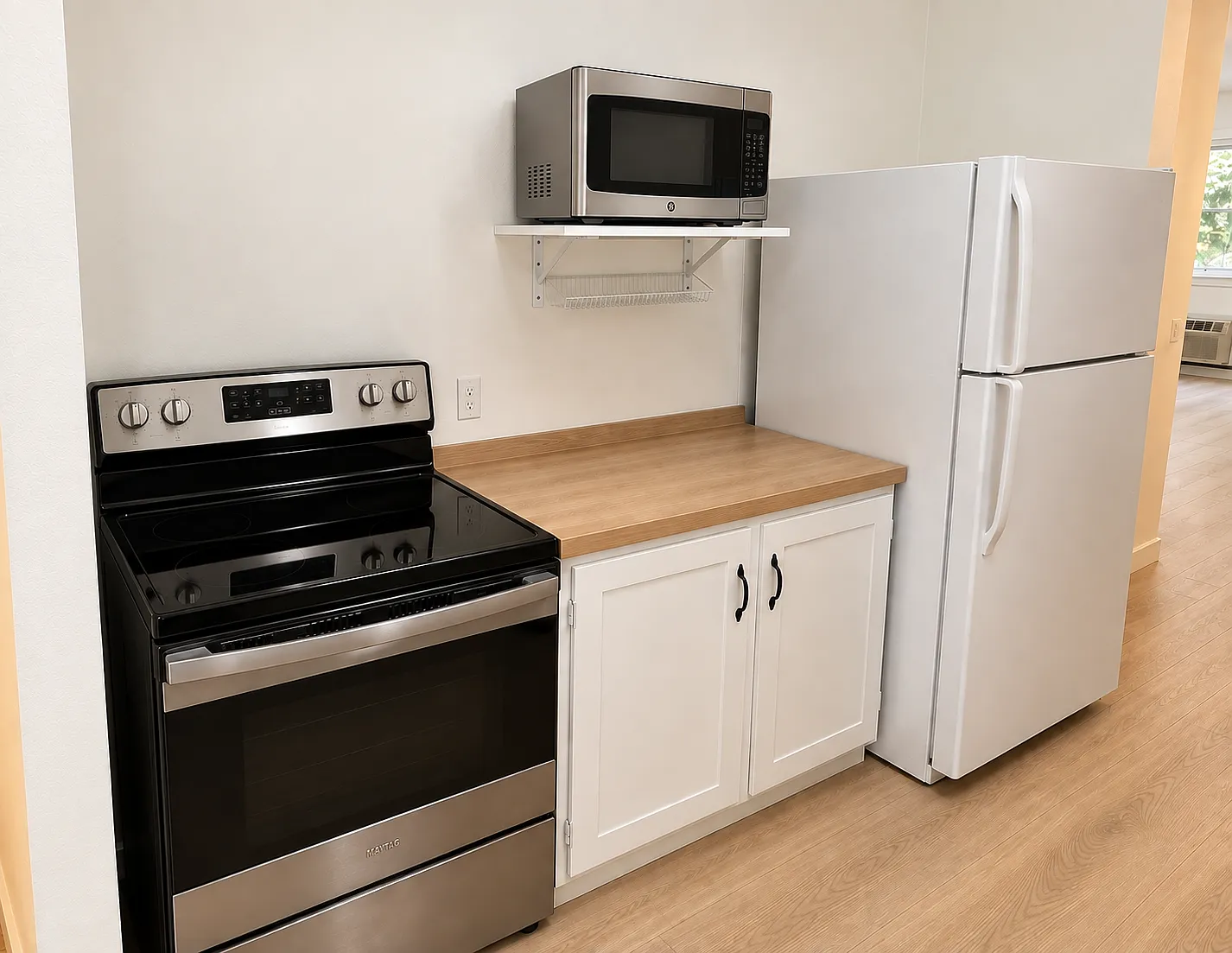 Studio, 406 sqft, $1,595 — Photo 4