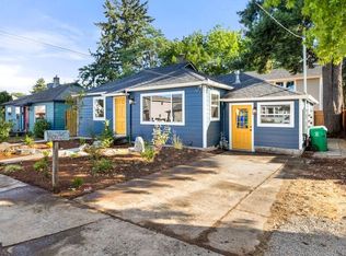 8516 NE Hassalo St UNIT A, Portland, OR 97220