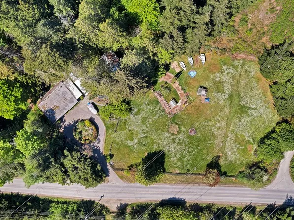 490 Rainbow Rd, Saltspring Island, BC V8K 2M5