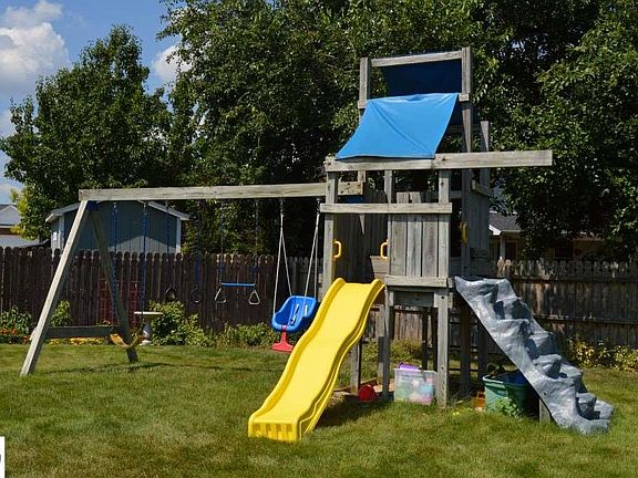 5th image of 1205 Buckingham Pl