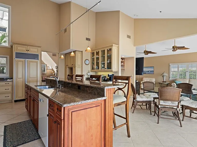 2254 Harbour Court Dr — Photo 36