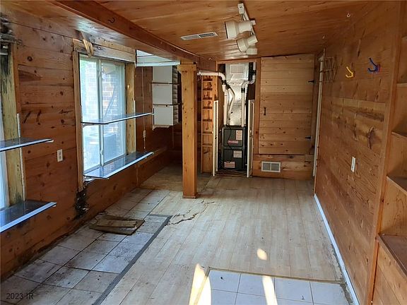 5th image of 8850 NW 16th St