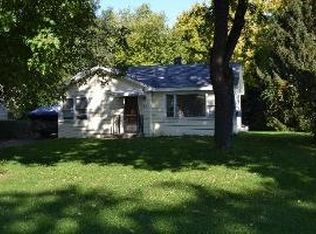 310 Blackstone Ave, Willow Springs, IL 60480