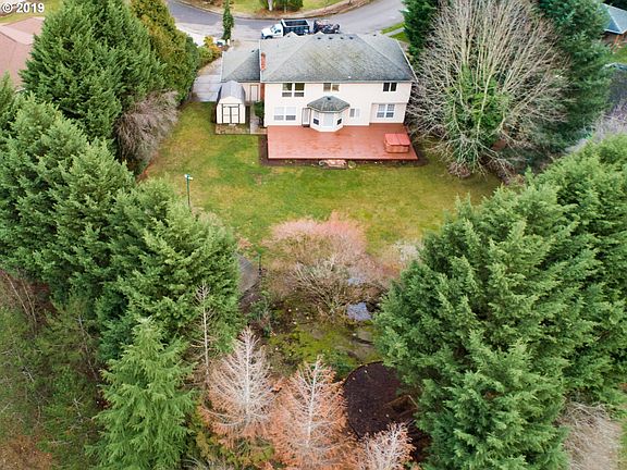 3rd image of 18100 SE 11th St