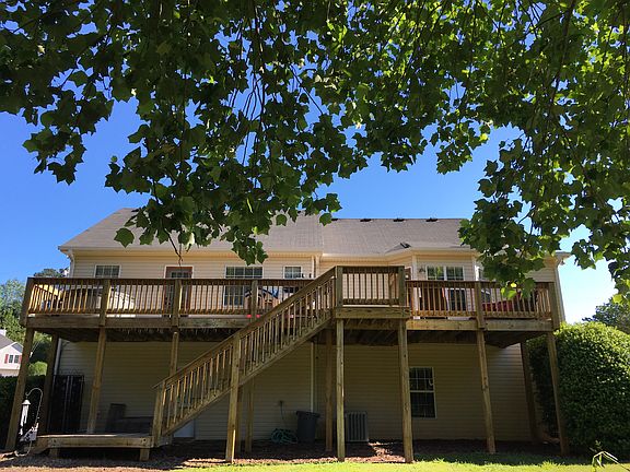 2nd image of 51 Montvale Dr