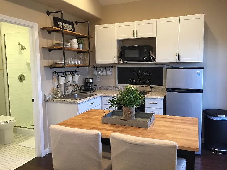 805 Red Cloud Rd #2 — Photo 1
