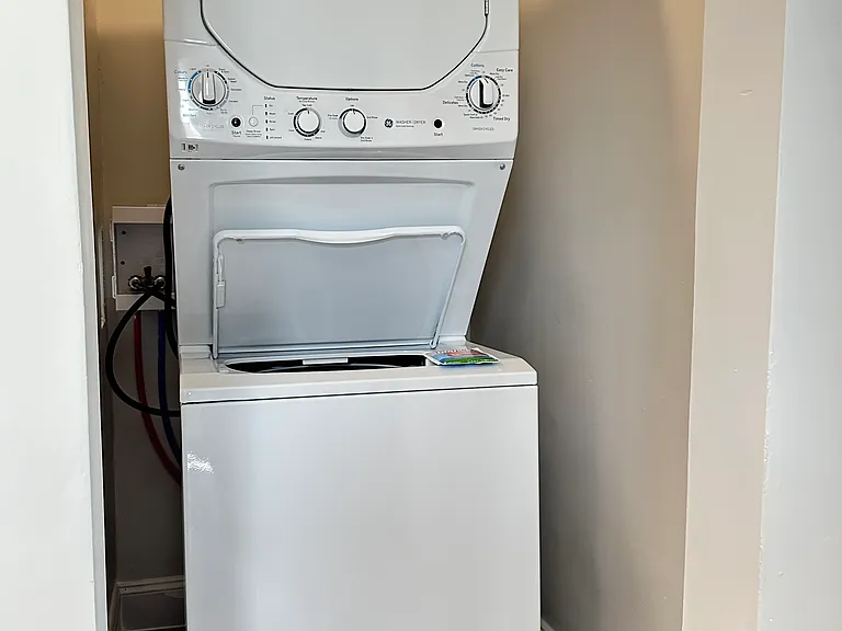 40 Cedar St #40 — Photo 7