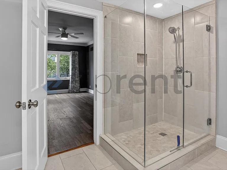 3638 Peachtree Rd NE #206 — Photo 26