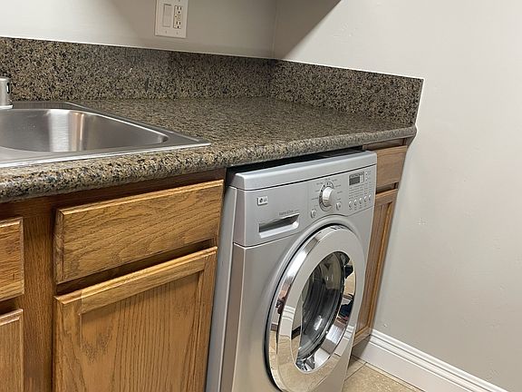 4th image of 4224 Florida St APT 2