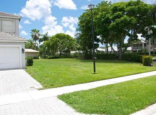 1652 Grand Oak Way, Wellington, FL 33414
