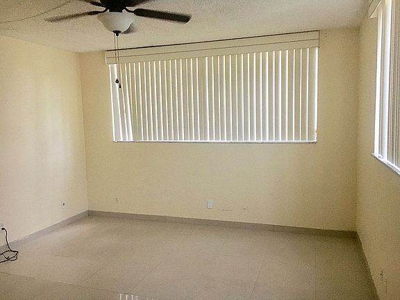 3rd image of 8941 S Hollybrook Blvd APT 101
