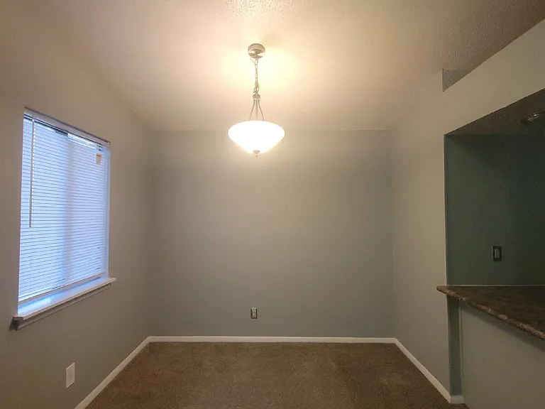 900 Candlewood Dr NW #D — Photo 2