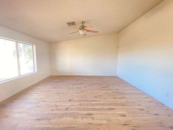 4th image of 6178 E 40th Pl