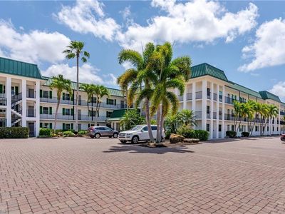 3030 Binnacle DR #107, Naples, FL, 34103