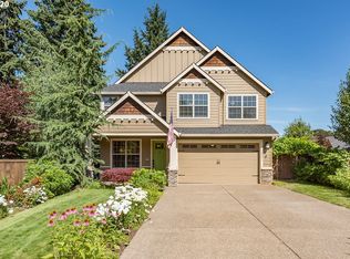 12451 Locust Farm Ct, Oregon City, OR 97045