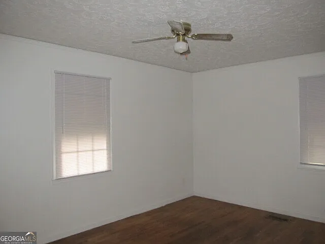 737 N Greenwood St — Photo 8