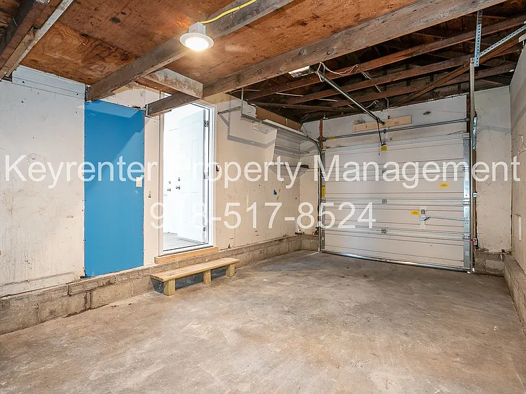 1502 N Columbia Ave — Photo 21
