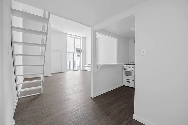 Rented by Kole Group | media 2