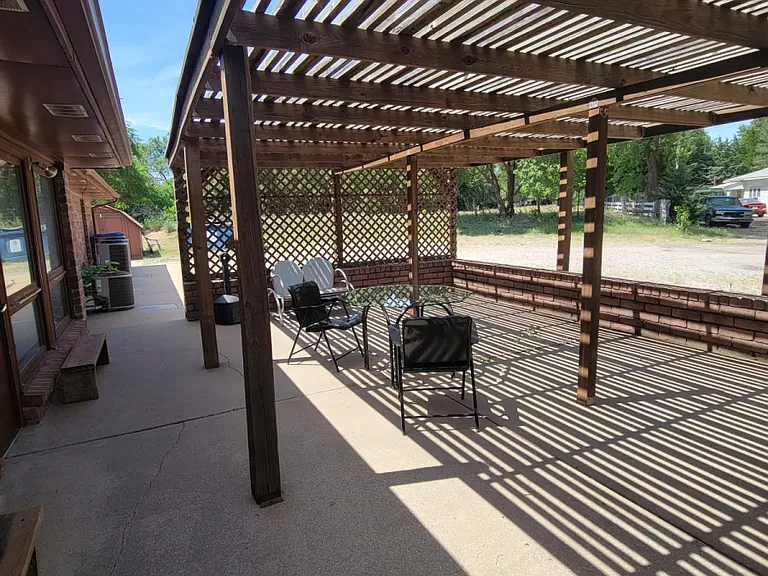 Heritage West Apartments — Photo 24