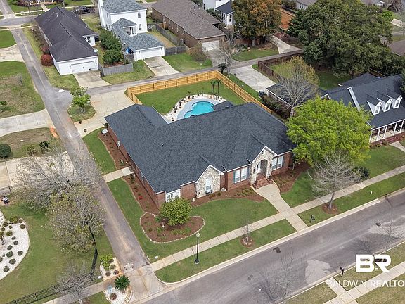 4th image of 10321 Tampary St