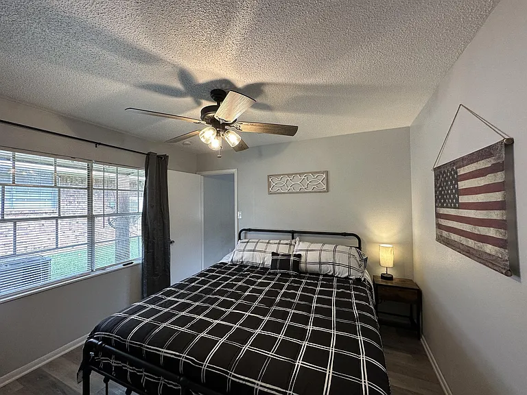 3800 Pine St #4 — Photo 10