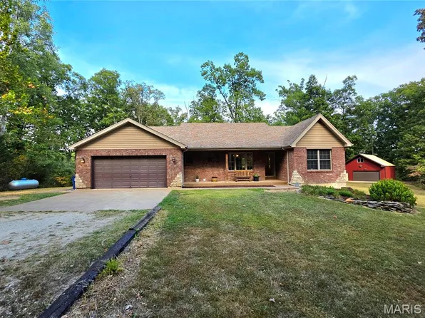 25591 Hunters Rdg, Warrenton, MO 63383