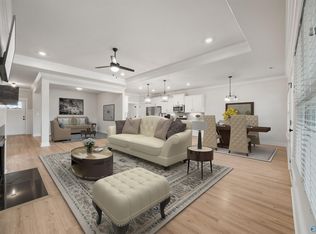 21837 Natures Cove Dr, Athens, AL 35613