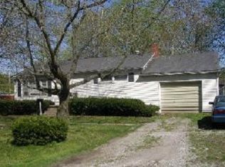 604 Ridge St, Carterville, IL 62918