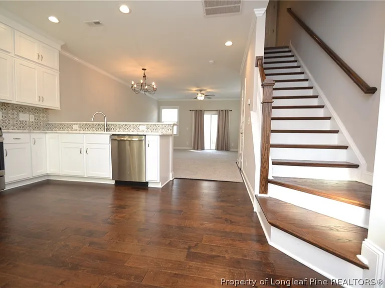 311 Old Grove Ln — Photo 5