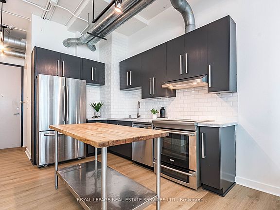 4th image of 188 Eglinton Ave E #508