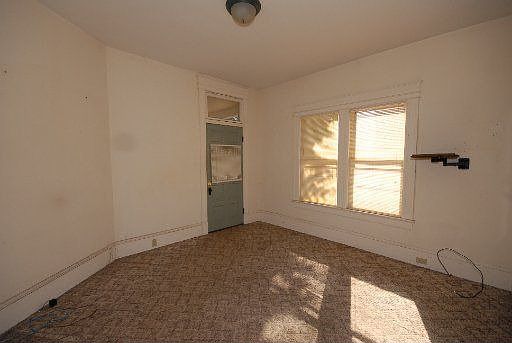 5th image of 231 E Baxter Ave