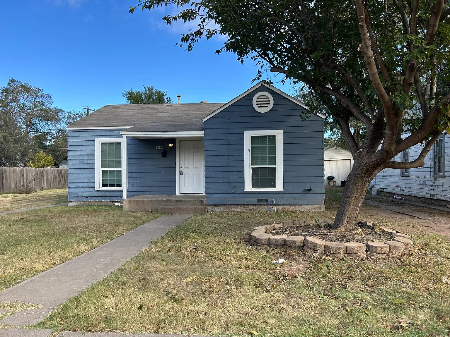2 bed, 1.0 bath, 1080 sqft, $950 — Photo 3