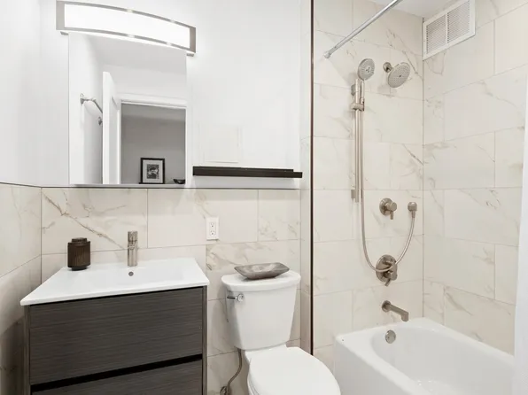 56 Jane Street image 4 of 8