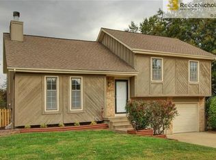 12020 W 117th Ter, Overland Park, KS 66210