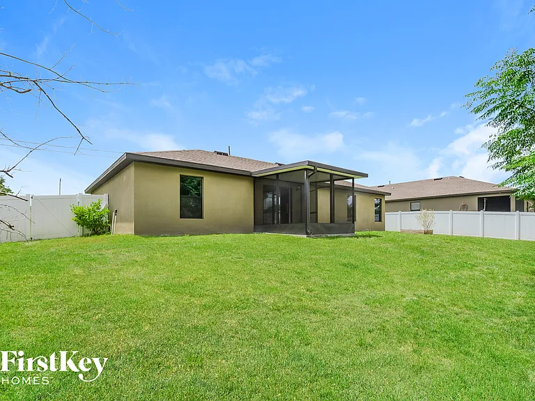 882 N Fairbanks Dr — Photo 15