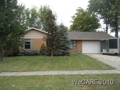 2nd image of 2970 Makley Dr