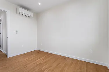 Rented by Nest Seekers International