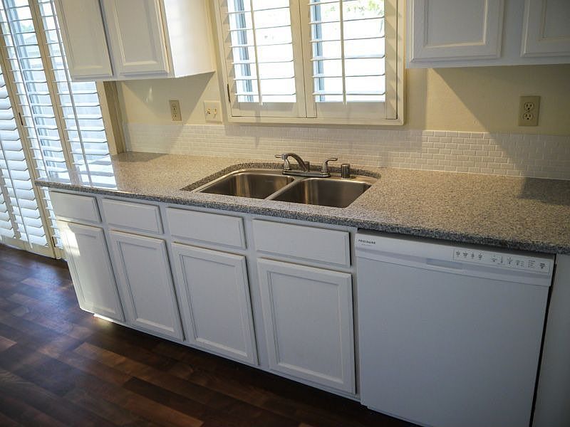 2nd image of 16260 Mercury Dr