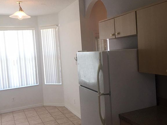 5th image of 1141 S Beach Cir