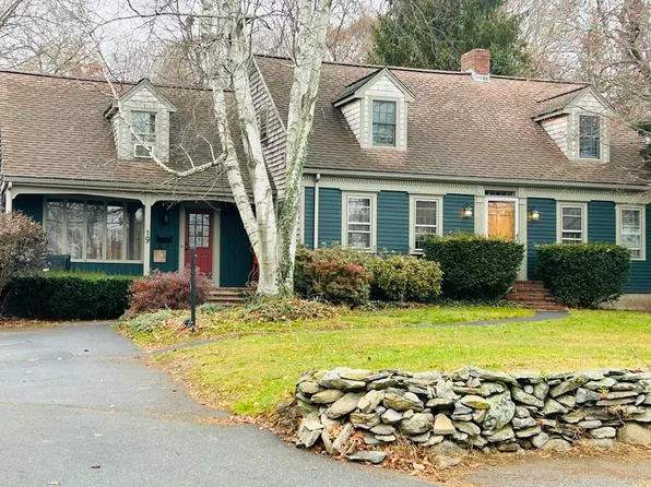 19 South St, Taunton, MA 02780