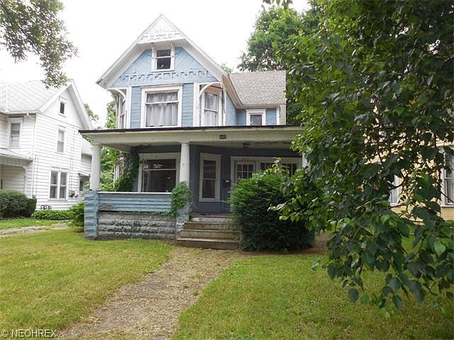 2nd image of 243 Ray Ave NW