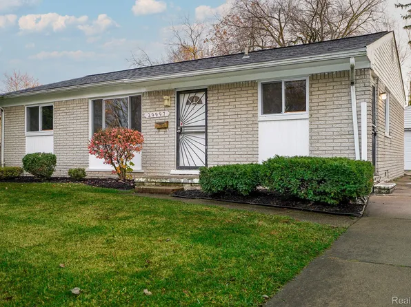 29997 Carlysle St, Inkster, MI 48141